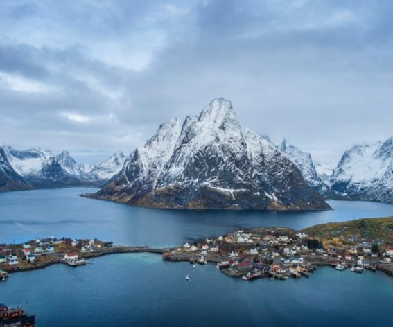 MAGIA ÁRTICA EM TROMSØ E LOFOTEN